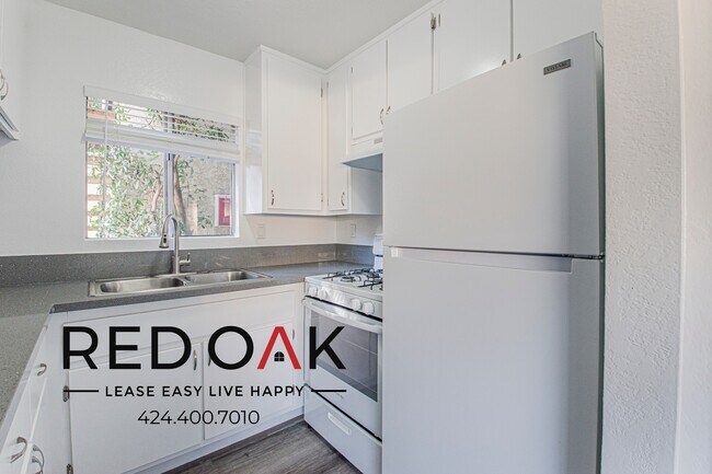 Foto del edificio - 1669 W 261st St