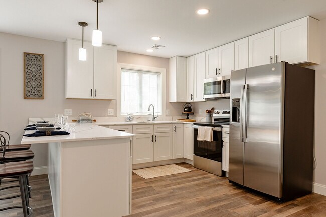 Foto del edificio - Cottages at Langley Cove