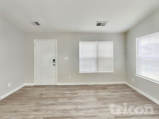 Foto del edificio - 2103 Wexford Way