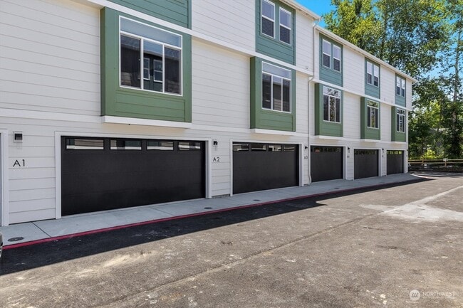 Foto del edificio - 17002-17013 13th Ave W