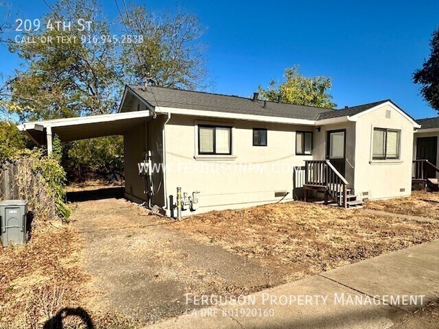 Primary Photo - Cute Two Bedroom Duplex in Wheatland