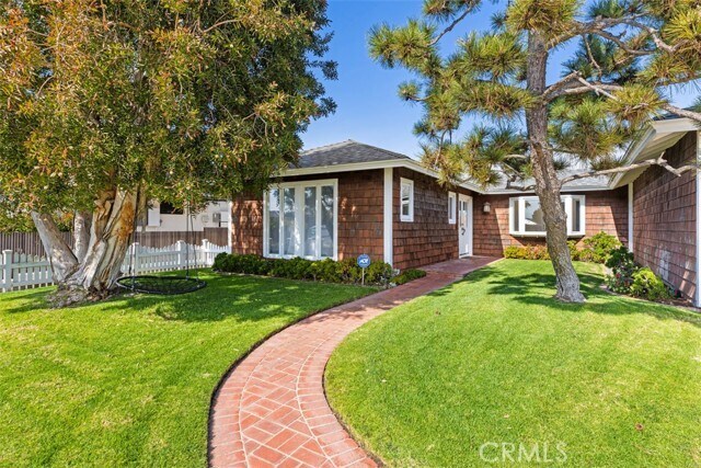 Building Photo - 3160 Alta Laguna Blvd