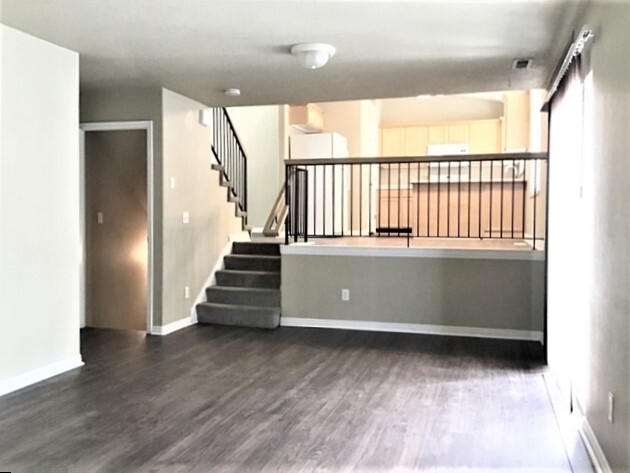 Building Photo - 4852 W Cold Springs Circle