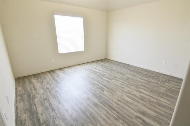 Foto del edificio - 8623 Lafferty Oaks St