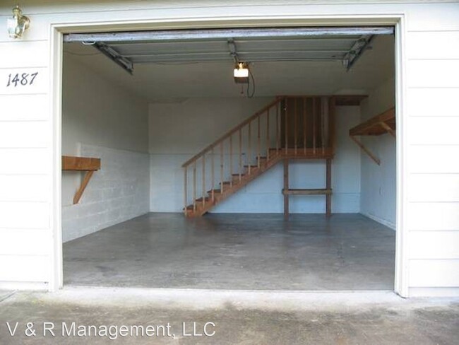 Foto del edificio - 1485-1487 Woodside Ct SE