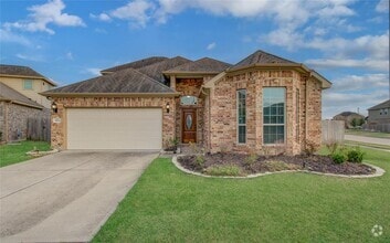 Building Photo - 3511 Christopher Dr