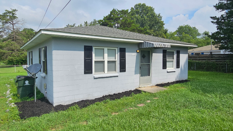 Primary Photo - 2407 Loftin Dr
