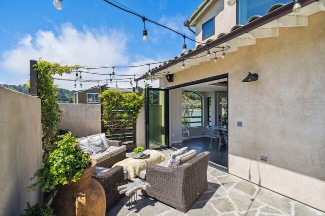 Foto del edificio - 15 Gate 6 1/2 Rd