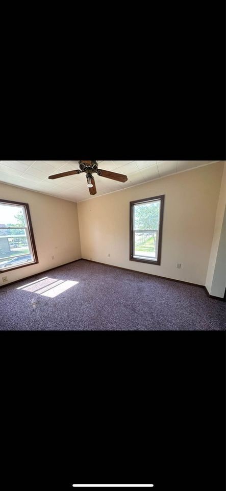 Building Photo - 324 4th Ave SW