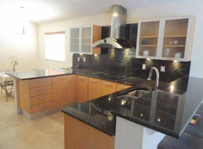 Building Photo - 160 NW 166th Ave