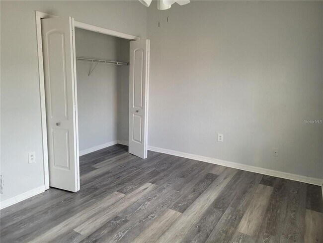 Foto del edificio - 155 N Pearl Lake Causeway