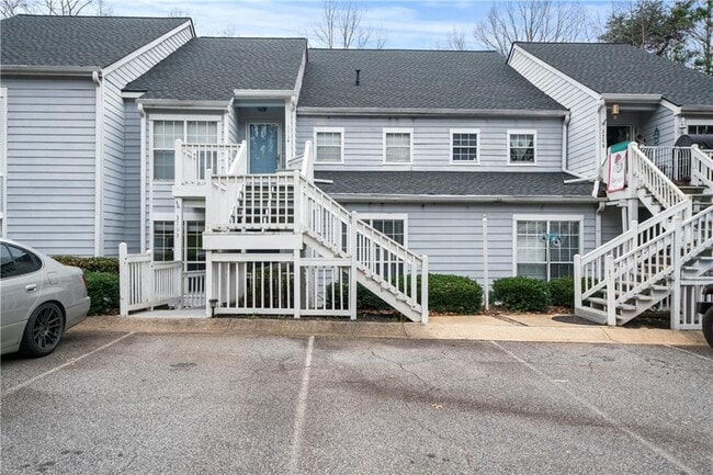 Building Photo - 3703 Tradewinds Dr