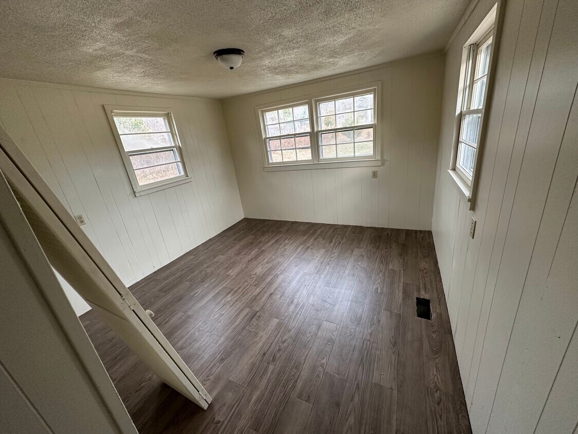 120 Carson Dr, Cowpens, SC 29330 House Rental in Cowpens, SC