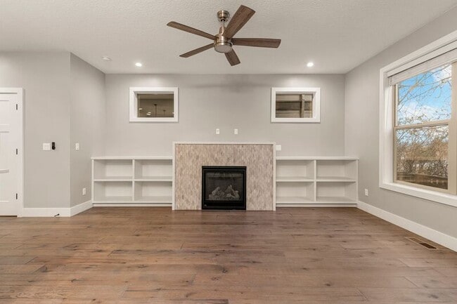 Foto del edificio - 7898 SW Capitol Hill Rd