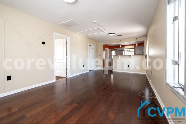 Foto del edificio - 1004 Cliff Pl