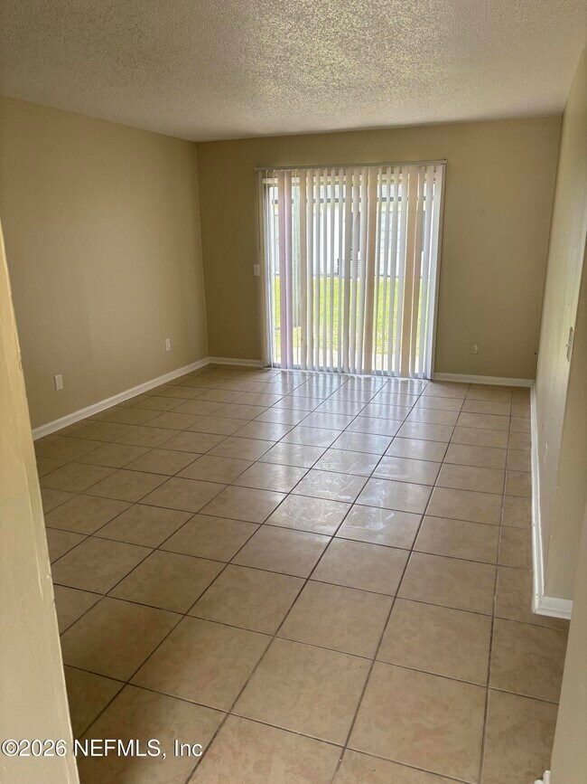 Foto del edificio - 1529 Pullen Rd