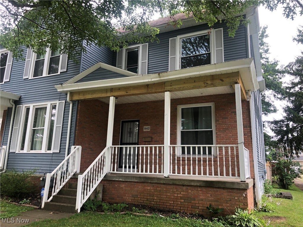 Foto principal - 942 Locust Ave