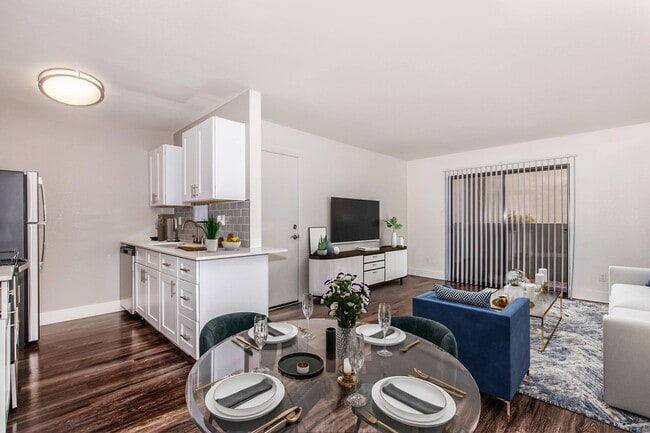 Interior Photo - Tesoro Apartments