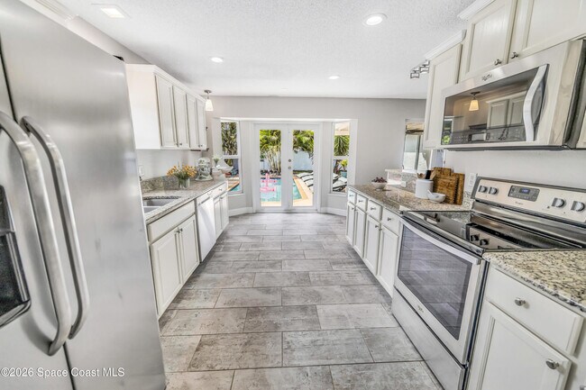 Building Photo - 961 Golden Beach Blvd