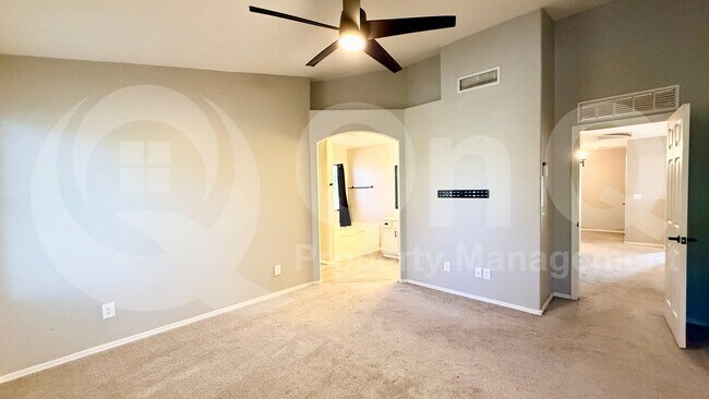 Foto del edificio - 3318 E Woodside Way