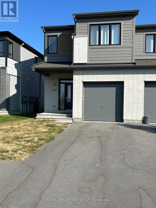 Building Photo - 493 Cope Dr