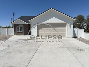 Building Photo - 149 Buena Vista Dr