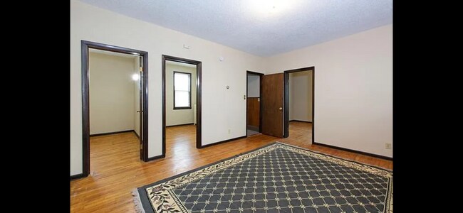 Building Photo - 1550 Selby Ave