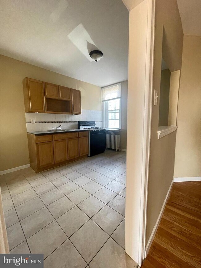 1723 W Champlost Ave, Philadelphia, PA 19141 Townhome Rentals in