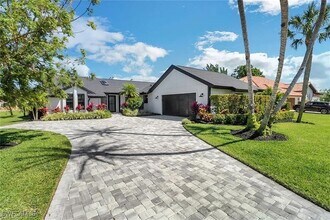 Building Photo - 16704 Bobcat Dr