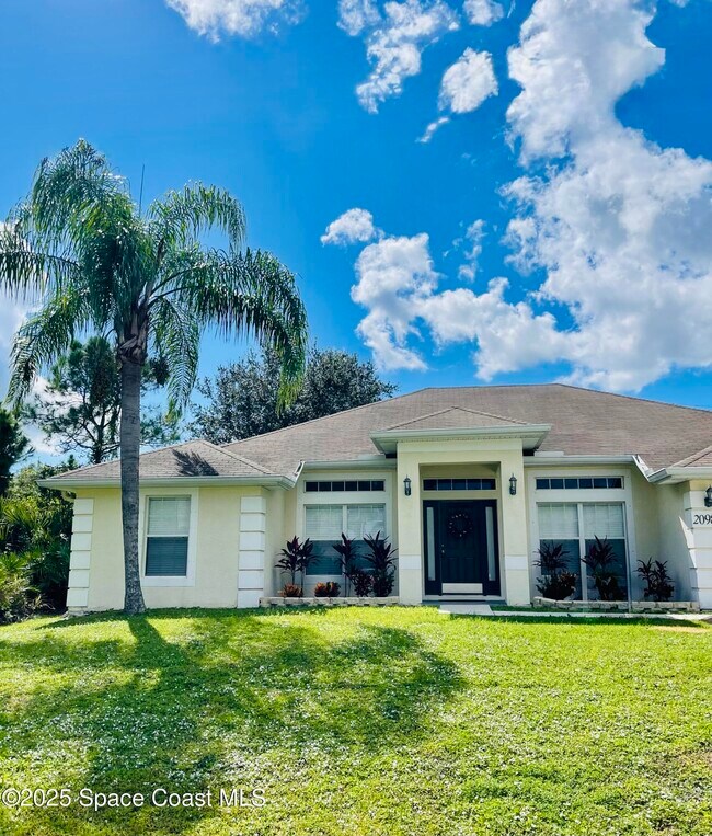 Building Photo - 2098 Jupiter Blvd SW