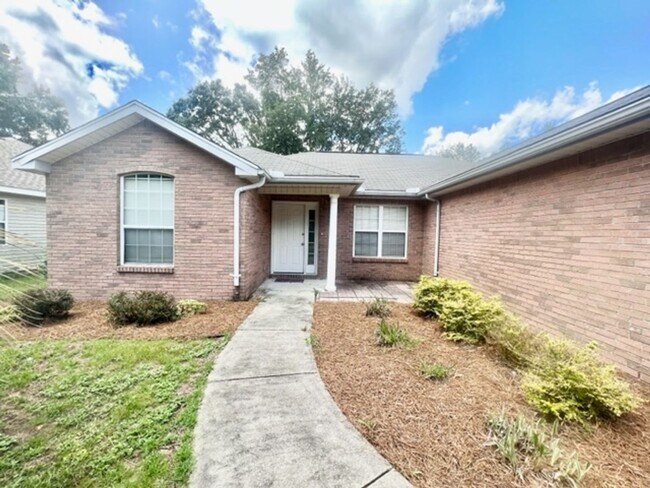 Foto del edificio - 103 Underwood Ln