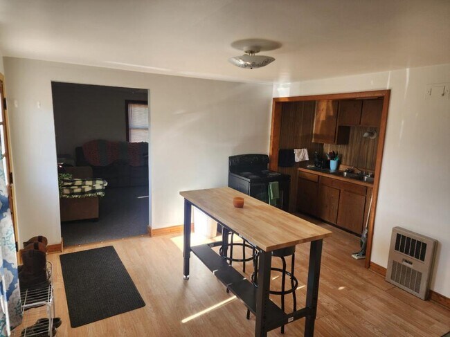 Foto del edificio - 314 N Rosera St