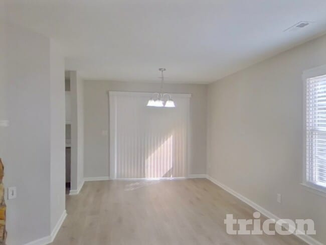 Foto del edificio - 8129 Blairtree Ct