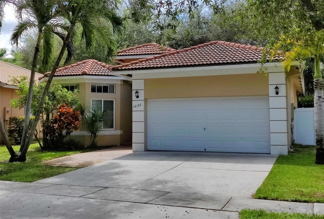 Building Photo - 14186 SW 32nd St