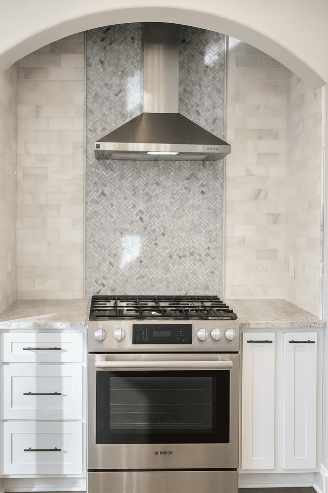 Photo - 1091 Green Rd House