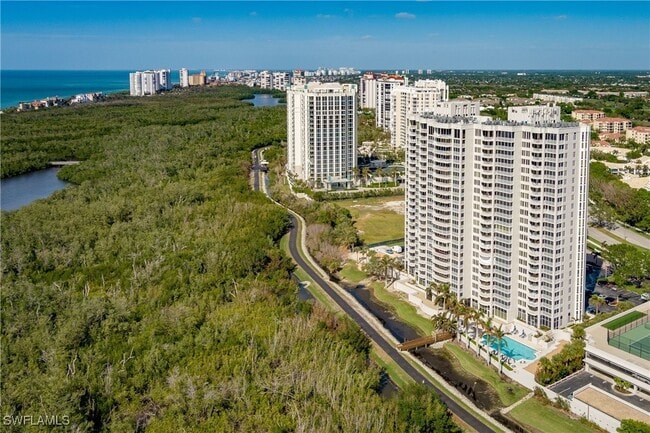 Building Photo - 6849 Grenadier Blvd