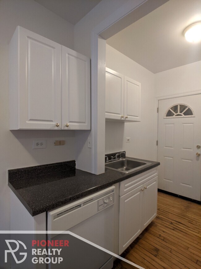 Foto del edificio - 3817 N Fremont St