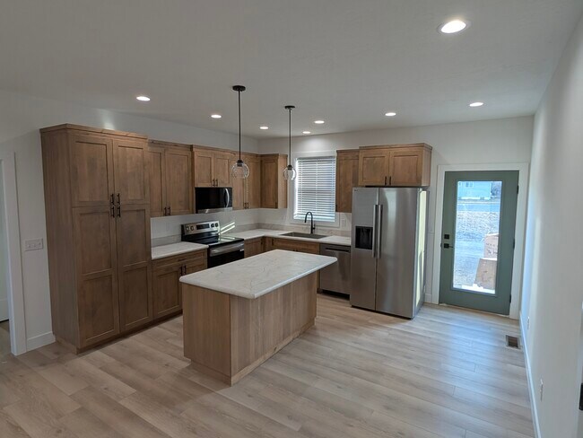 Foto del edificio - 152 Robin Rd