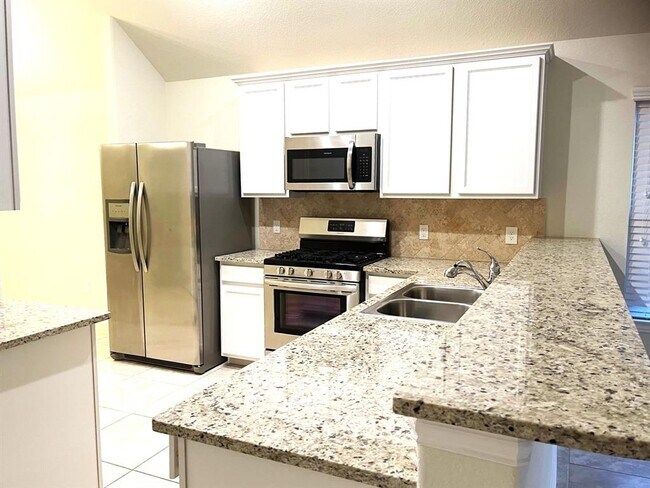 Foto del edificio - 27819 Oakpoint Falls Dr