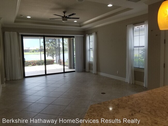 Building Photo - 3 br, 2 bath House - 5528 Sentiero Dr,
