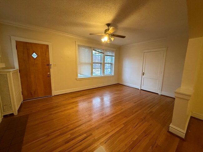 Foto del edificio - 3650 Dover Pl