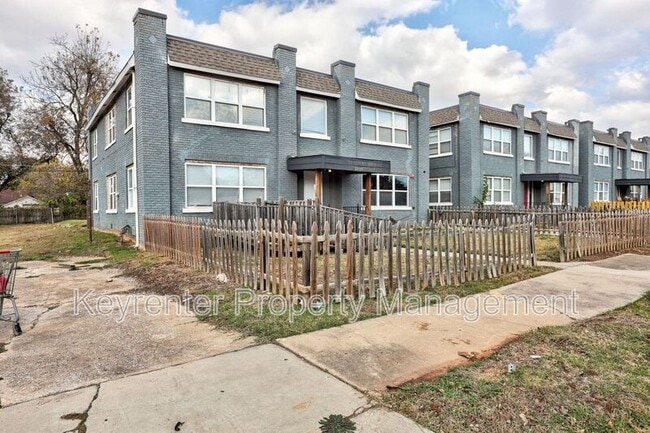 Foto del edificio - 2325 NW 12th St