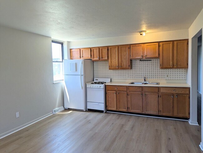 Foto del edificio - 3227 Hardie Wy