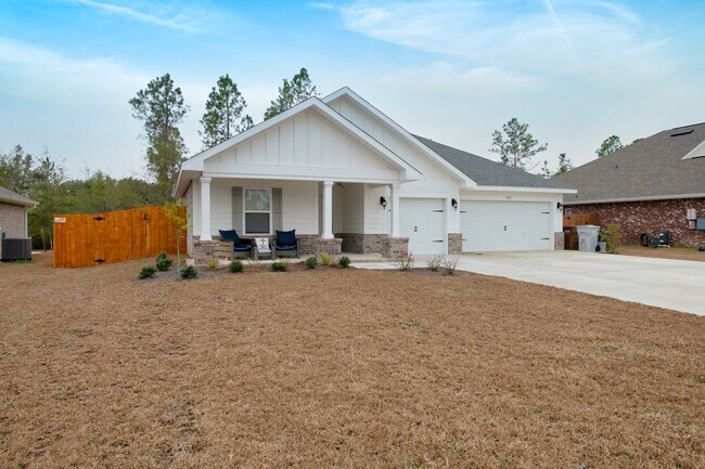 Building Photo - 8001 Silver Maple Dr