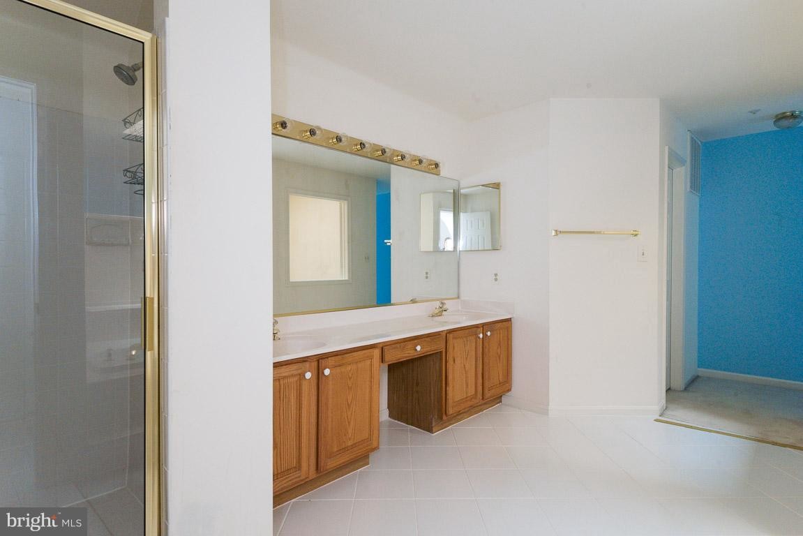 Foto principal - 624 Chestertown St