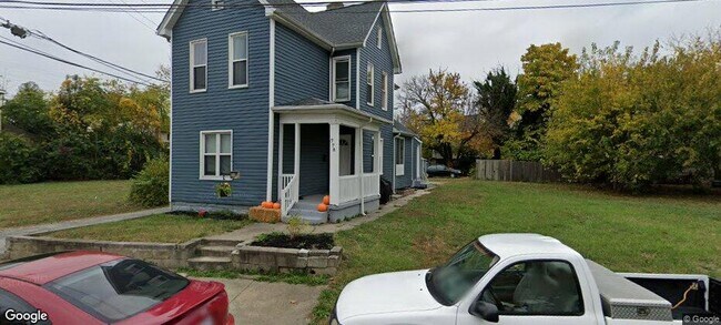Building Photo - 778 Grove St