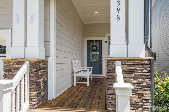 Building Photo - 398 Beacon Ridge Blvd