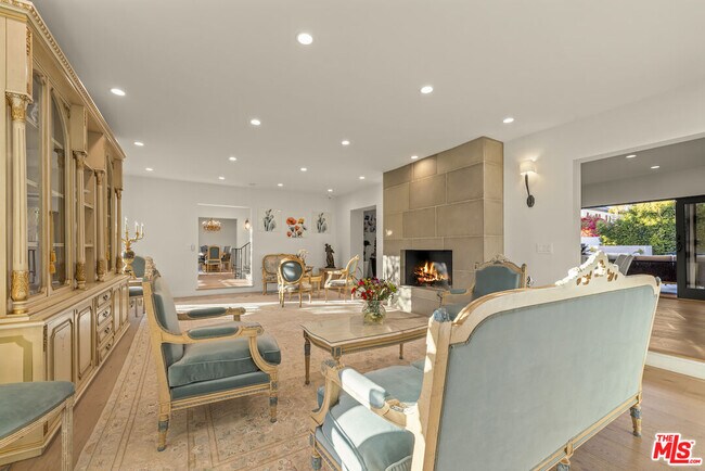 Foto del edificio - 520 N Bedford Dr