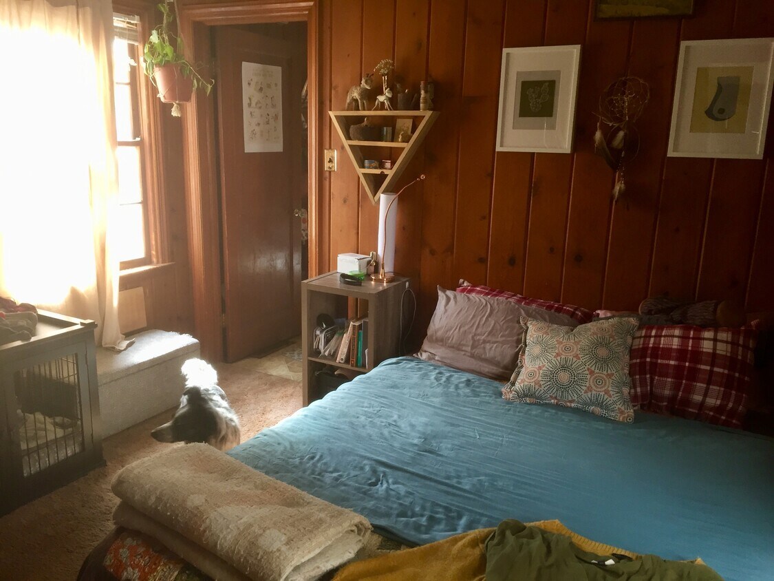 1301 Faland Way Unit 2, Reno, NV 89503 1301 Faland Way Reno, NV