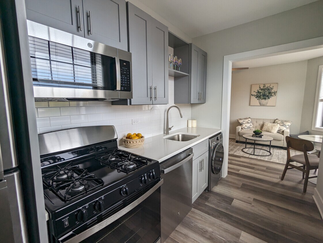 Foto principal - 372 Hazel Ave